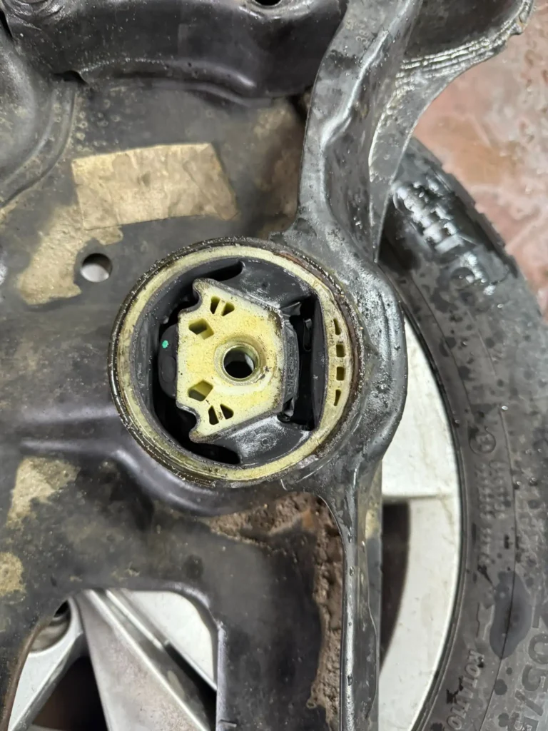 Galeri 126 Galeri garaj68 126